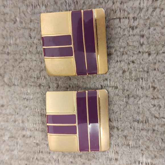 80s Style Gold Tone and Purple Enamel Clips - Picture 1 of 2